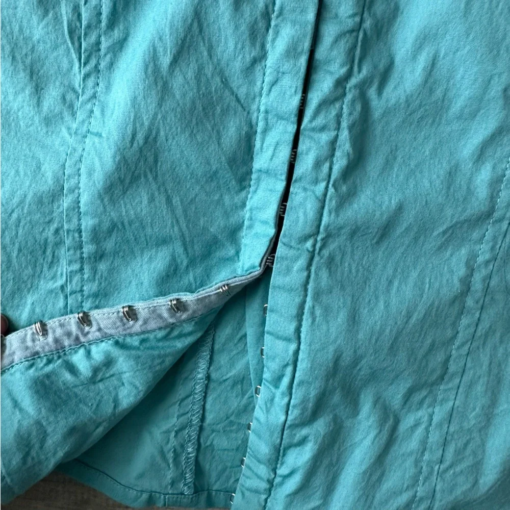 VTG Bebe Y2K Teal Hook & Eye Embroidered Blouse - Picture 2 of 7